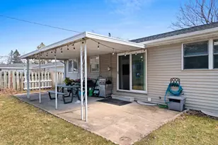 2562 Libal St, Green Bay, WI 54301 - Photo 40