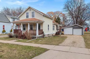 811 Harvey St, Green Bay, WI 54302 - Photo 4