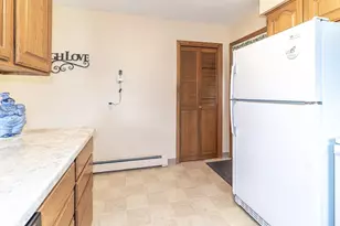 828 W Warren St, New London, WI 54961 - Photo 8