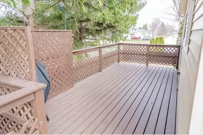 828 W Warren Street, New London, WI 54961 - Photo 34