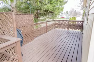 828 W Warren St, New London, WI 54961 - Photo 34