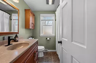 637 N Winnebago St, De Pere, WI 54115 - Photo 18