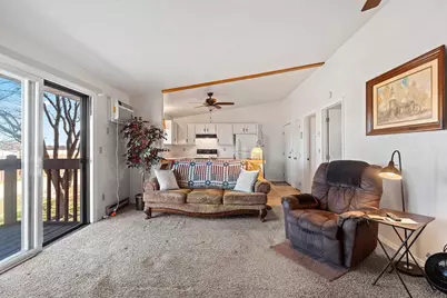 2409 Cedar Ridge Court #C, Green Bay, WI 54313 - Photo 6