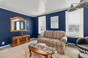 428 W 10th St, Kaukauna, WI 54130 - Photo 10