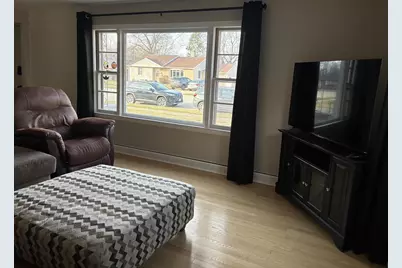 1646 Loretta Lane, Green Bay, WI 54302 - Photo 8