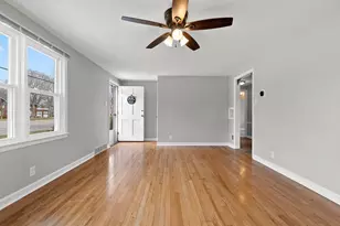 3107 S Webster Ave, Green Bay, WI 54301 - Photo 6