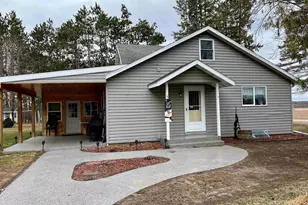 E2927 County Rd GG, Iola, WI 54945 - Photo 2