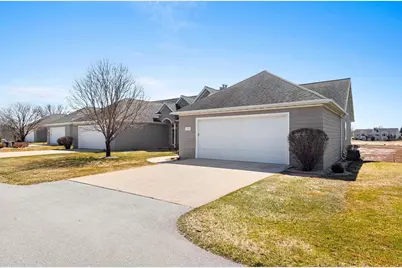 1683 Remington Ridge Way, De Pere, WI 54115 - Photo 2