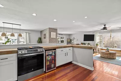 1866 Cliffview Court, Oshkosh, WI 54901 - Photo 16