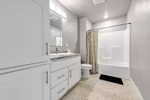 1015 Nutmeg Dr, De Pere, WI 54115 - Photo 20