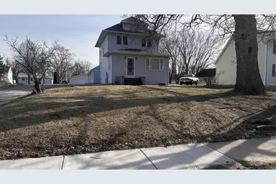 314 Summit Street, Pulaski, WI 54162 - Photo 2