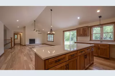 1079 E Lake Ridge Road, Wautoma, WI 54982 - Photo 18