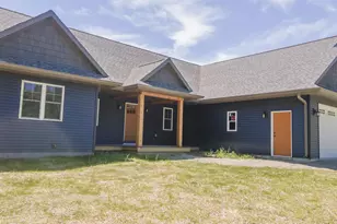 1079 E Lake Ridge Rd, Wautoma, WI 54982 - Photo 6