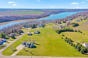 W791 River Forest Dr, Kaukauna, WI 54130 - Photo 4