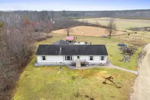 W9041 Airport Rd, Crivitz, WI 54114 - Photo 2