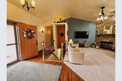 458 Windmill Drive, Kaukauna, WI 54130 - Photo 4