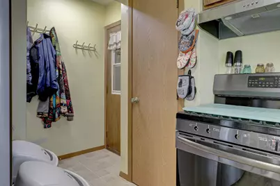 1703 Eisenhower Street, New Holstein, WI 53061 - Photo 14