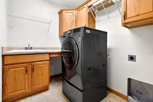 1321 Shootingstar Dr, Neenah, WI 54956 - Photo 36