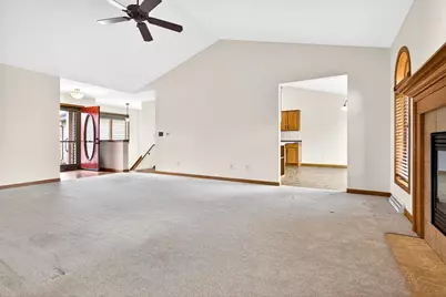 1321 Shooting Star Drive, Neenah, WI 54956 - Photo 12