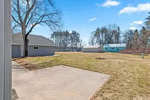 251 Birch St, Peshtigo, WI 54157 - Photo 12