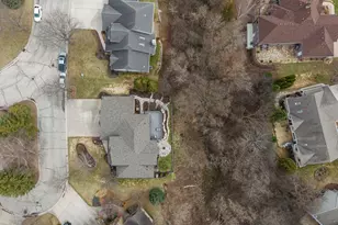 114 Shalimar Ct, Combined Locks, WI 54113 - Photo 70