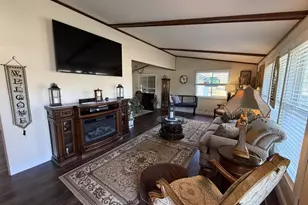 921 Schabow St, Gresham, WI 54128 - Photo 6