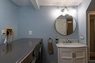 1380 Lakeview Lane, Menasha, WI 54952 - Photo 20