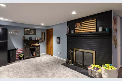 1380 Lakeview Lane, Menasha, WI 54952 - Photo 24