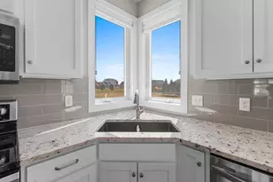 5485 N Amethyst Dr, Appleton, WI 54913 - Photo 12