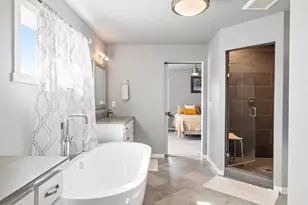 2153 Potter Dr, De Pere, WI 54115 - Photo 20