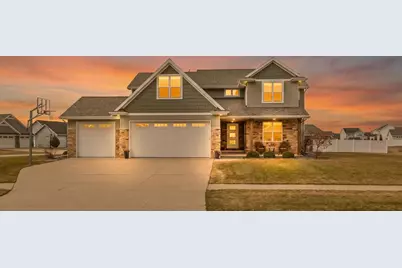 2153 Potter Drive, De Pere, WI 54115 - Photo 2