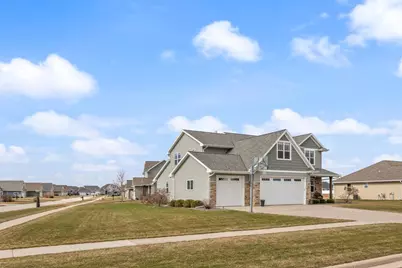 2153 Potter Drive, De Pere, WI 54115 - Photo 4