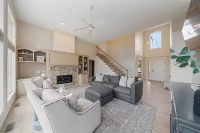 422 E Olde Paltzer Court, Appleton, WI 54913 - Photo 6