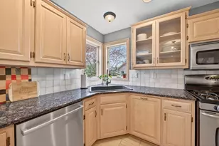 422 E Olde Paltzer Ct, Appleton, WI 54913 - Photo 14