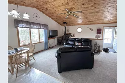W16468 S Hilbert Drive, Armstrong Creek, WI 54103 - Photo 8