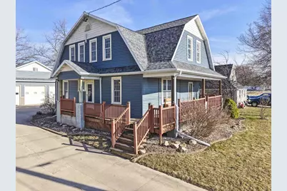 300 Maple Street, Black Creek, WI 54106 - Photo 2