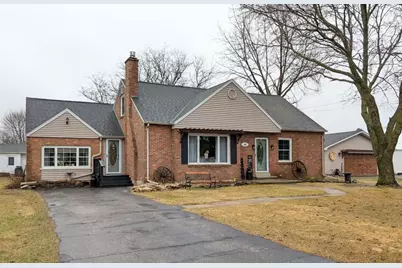 135 S Florence Street, Daggett, MI 49821 - Photo 1