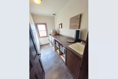 1387 Radcliff Road, Neenah, WI 54956 - Photo 8