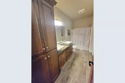 1387 Radcliff Road, Neenah, WI 54956 - Photo 14