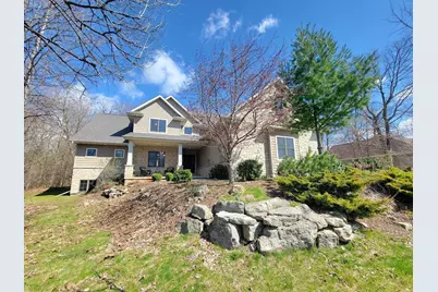 1387 Radcliff Road, Neenah, WI 54956 - Photo 2