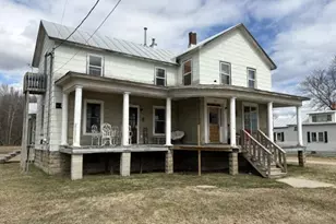 555 Pecor St, Oconto, WI 54153 - Photo 10