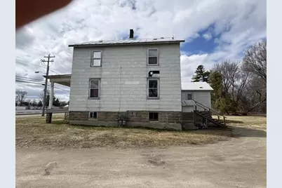 555 Pecor Street, Oconto, WI 54153 - Photo 2