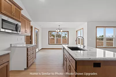 1723 Betty Jean Lane, Green Bay, WI 54313 - Photo 14