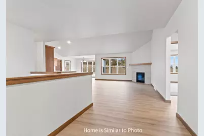 1723 Betty Jean Lane, Green Bay, WI 54313 - Photo 8