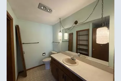 1315 Wedgewood Lane, Neenah, WI 54956 - Photo 14