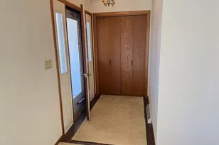 1315 Wedgewood Ln, Neenah, WI 54956 - Photo 2
