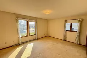 1315 Wedgewood Ln, Neenah, WI 54956 - Photo 10