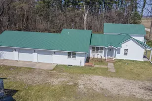 N4721 9th Dr, Hancock, WI 54943 - Photo 6