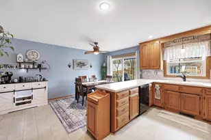 2277 Redpepper Trail, Suamico, WI 54313 - Photo 10