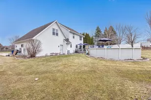 2277 Redpepper Trail, Suamico, WI 54313 - Photo 36